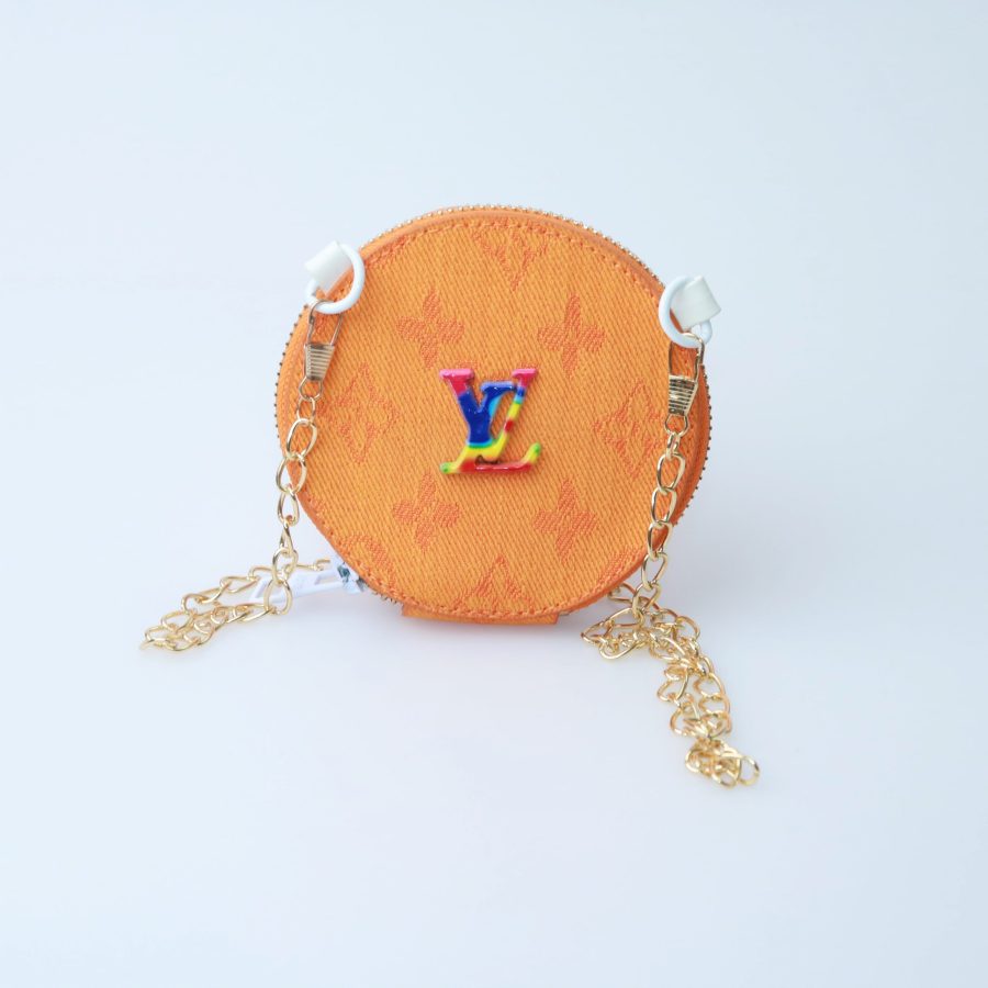Chewy V Crossbody Bag - Image 7