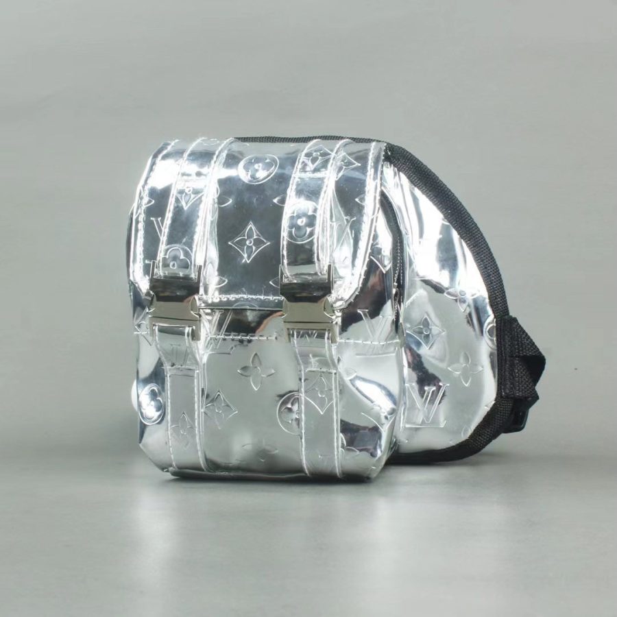Chewy V Mirror Backpack - Image 3
