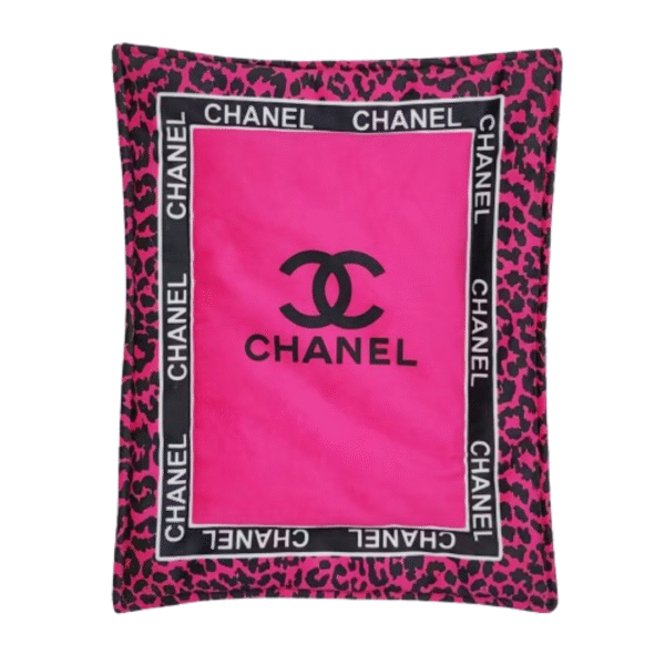 Chewnel Cozy Winter Blanket - Image 5