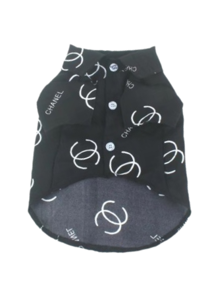 Black polo shirt with white interlocking CC logo pattern and button placket Chanel style