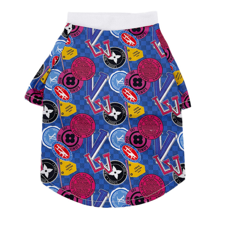 Grey all-over V monogram dog tee back view with brand stamps pattern