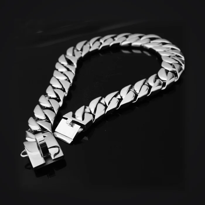 Cuban Link 30mm Dog dog collar view 3