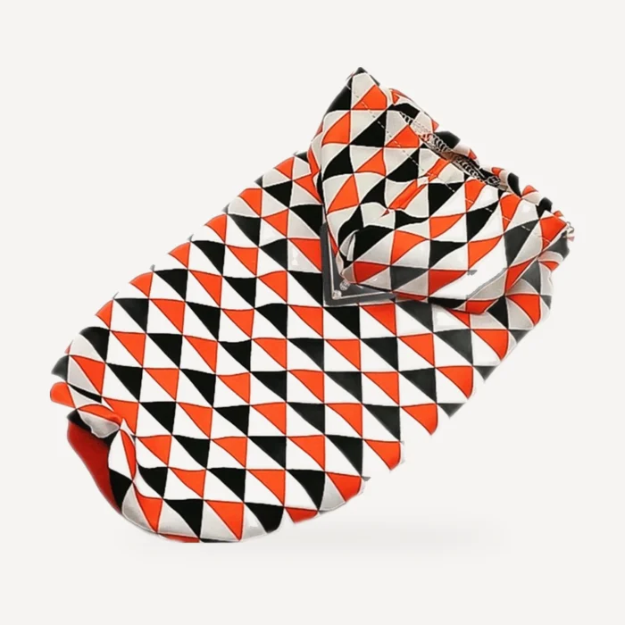 Pawda Triangle Print Hoodie product view